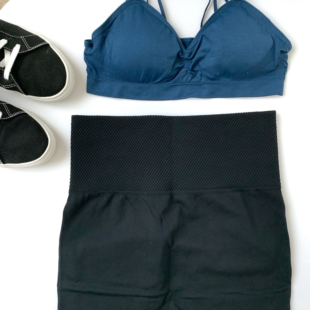FLEECE HIGH WAIST LEGGING - Picture 4 of 7